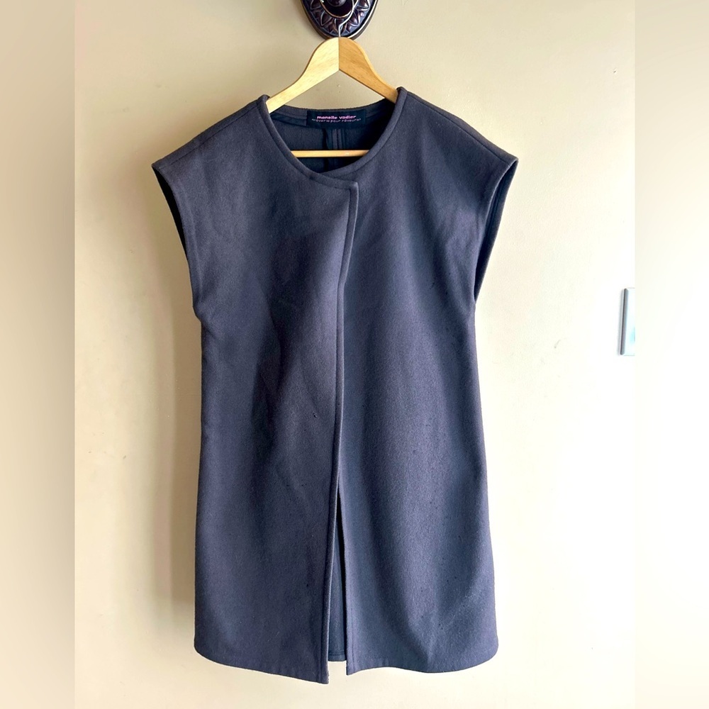 Minimalist wool tunic vest - Picture 2 of 12